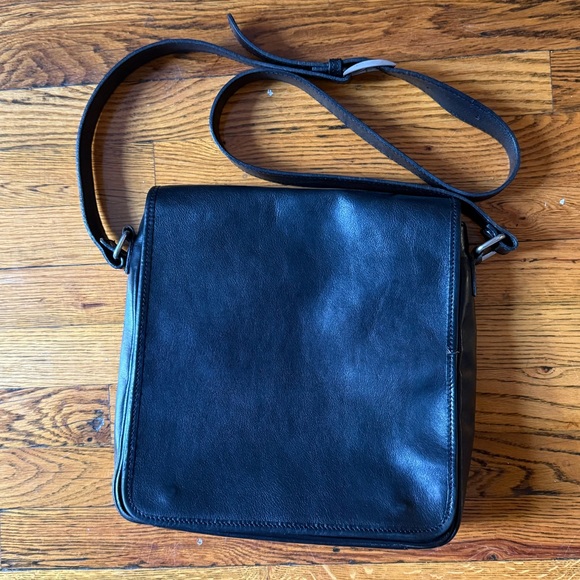 Genuine Leather Made in Italy Messenger Bag